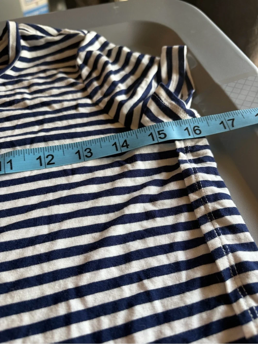 Old Navy Luxe Girls L 10-12 Navy White Striped T-Shirt High Low Hem Stretch